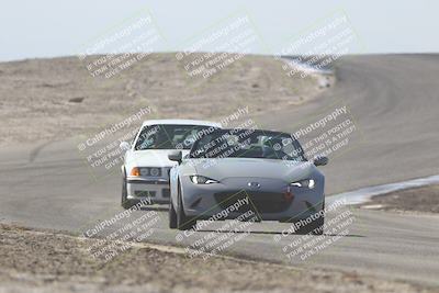 media/Oct-18-2025-Speed Ventures (Sat) [[8b3b7cf525]]/Purple/Session 2 (Phil Hill)/